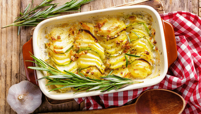 Gratinado de batata - Cremosa e super fácil de fazer!