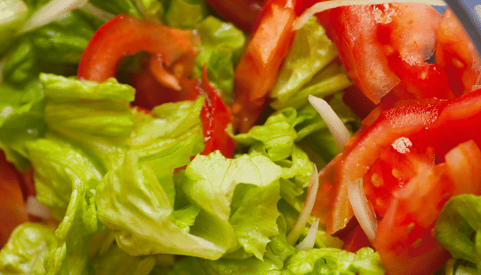 salada ao molho de limão