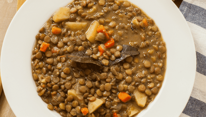 deliciosa lentilha com legumes