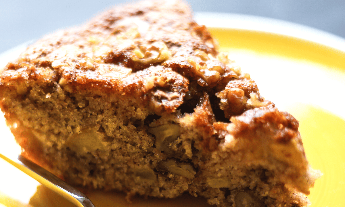 bolo de maçã com canela e aveia