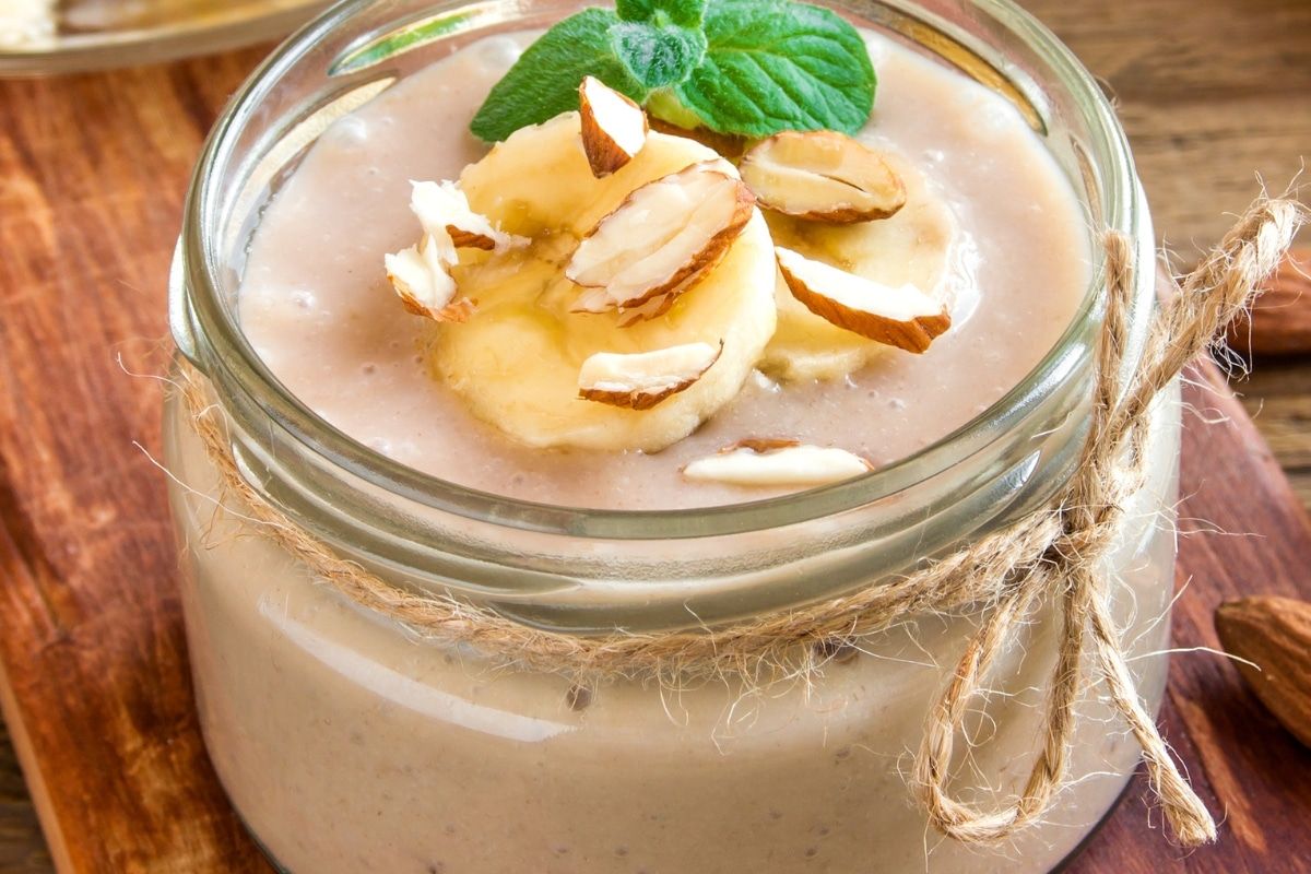 Mousse de banana com limão e rum uma delícia que você precisa provar