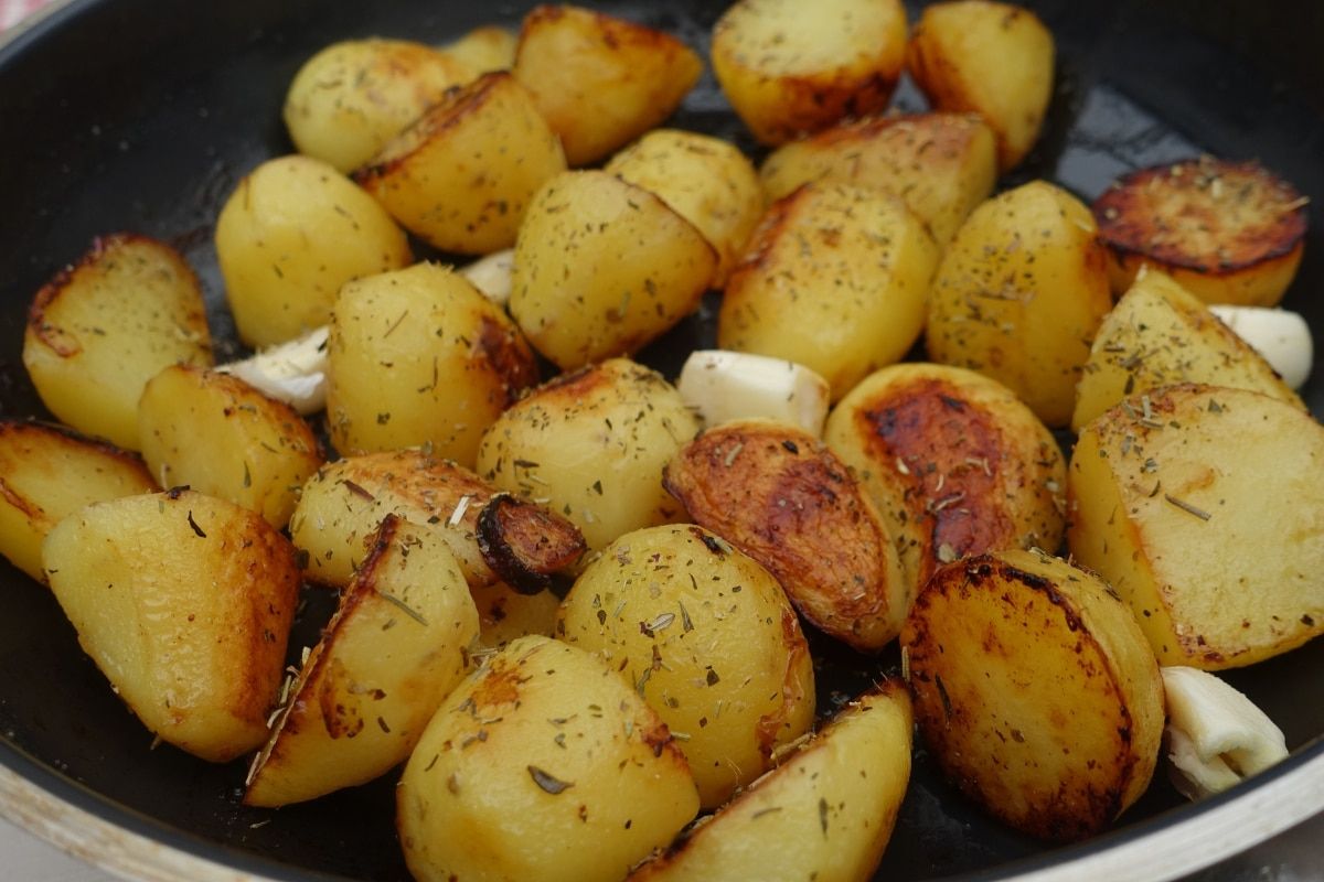 batatas sauté caseira