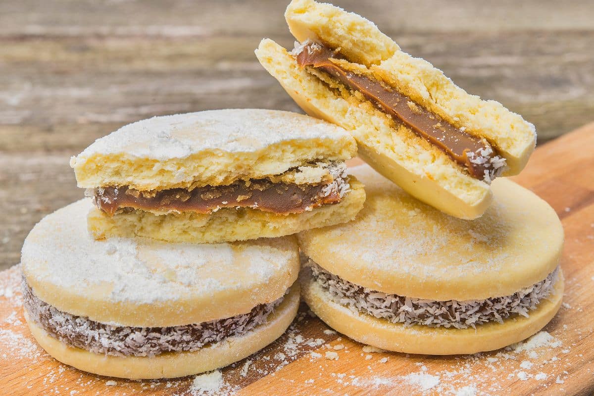 alfajores com doce de leite