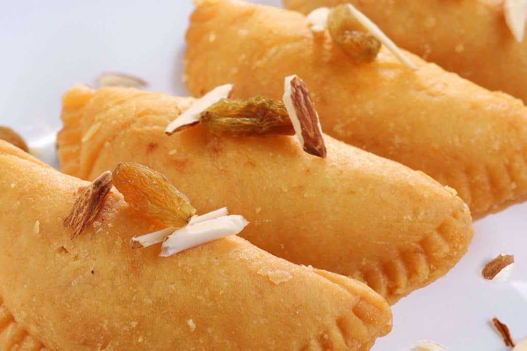 gujiya