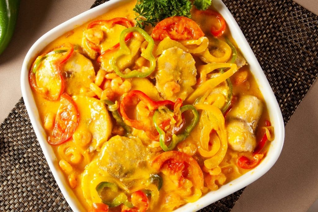 moqueca de peixe tradicional