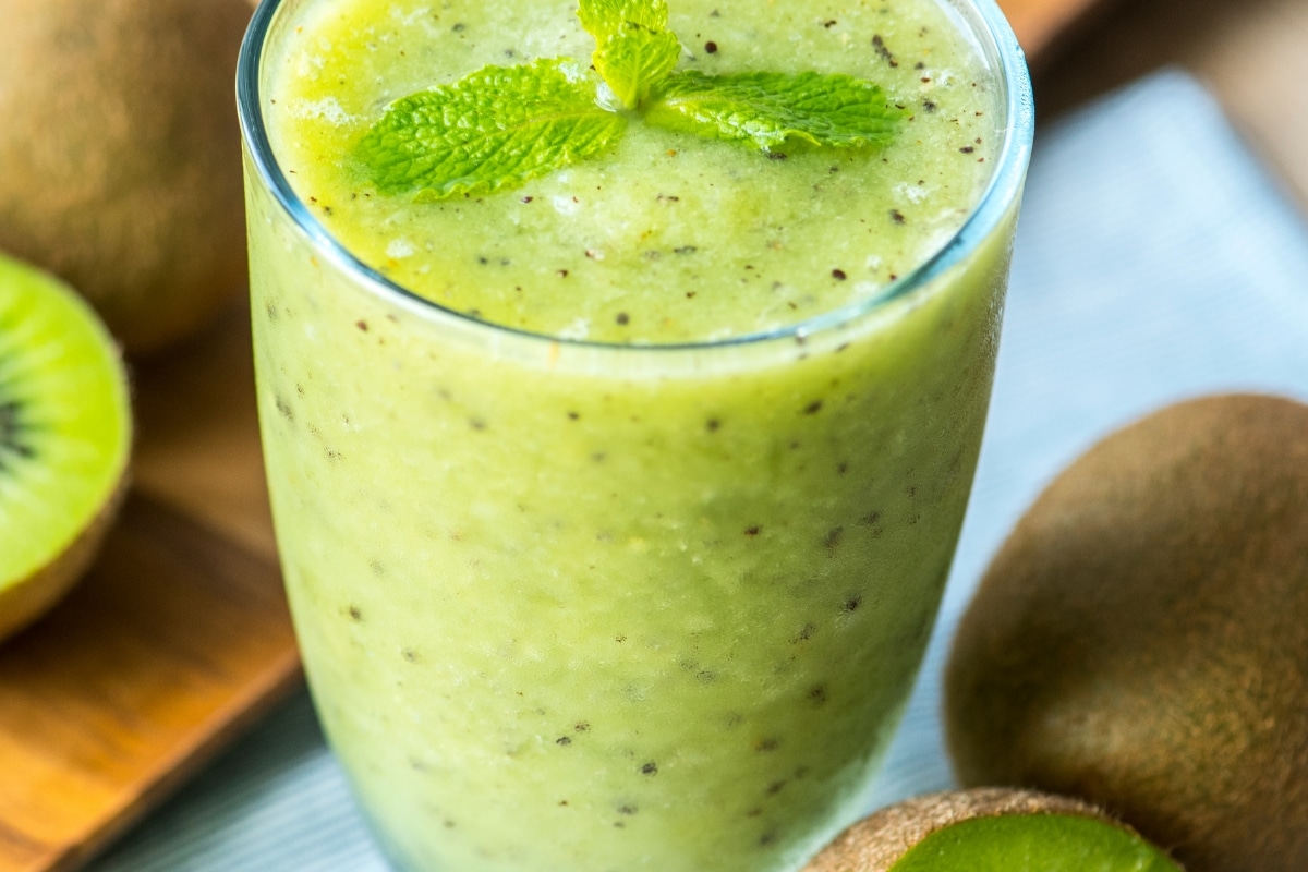 suco de kiwi com hortelã