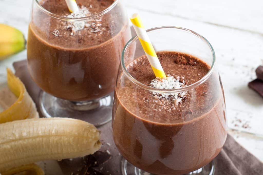 Smoothie de chocolate e banana