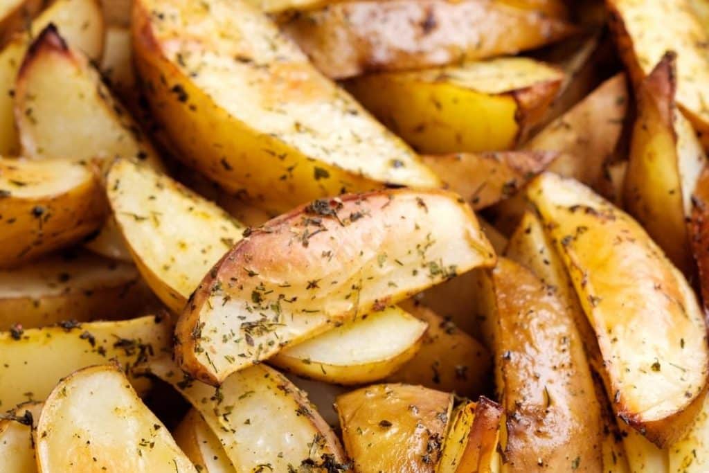 Como fazer batata rústica assada na airfryer: passo a passo completo