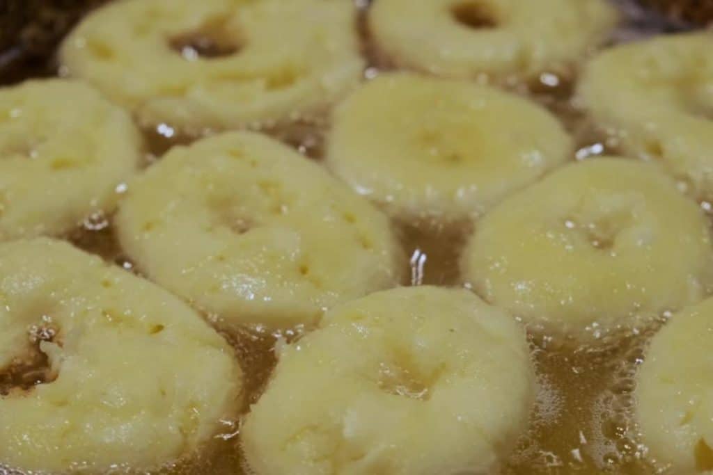 Rosquinhas de queijo mineiro