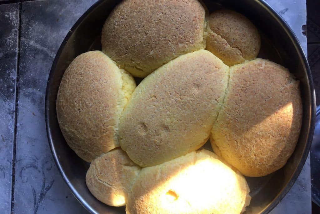 Pão de queijo mineiro