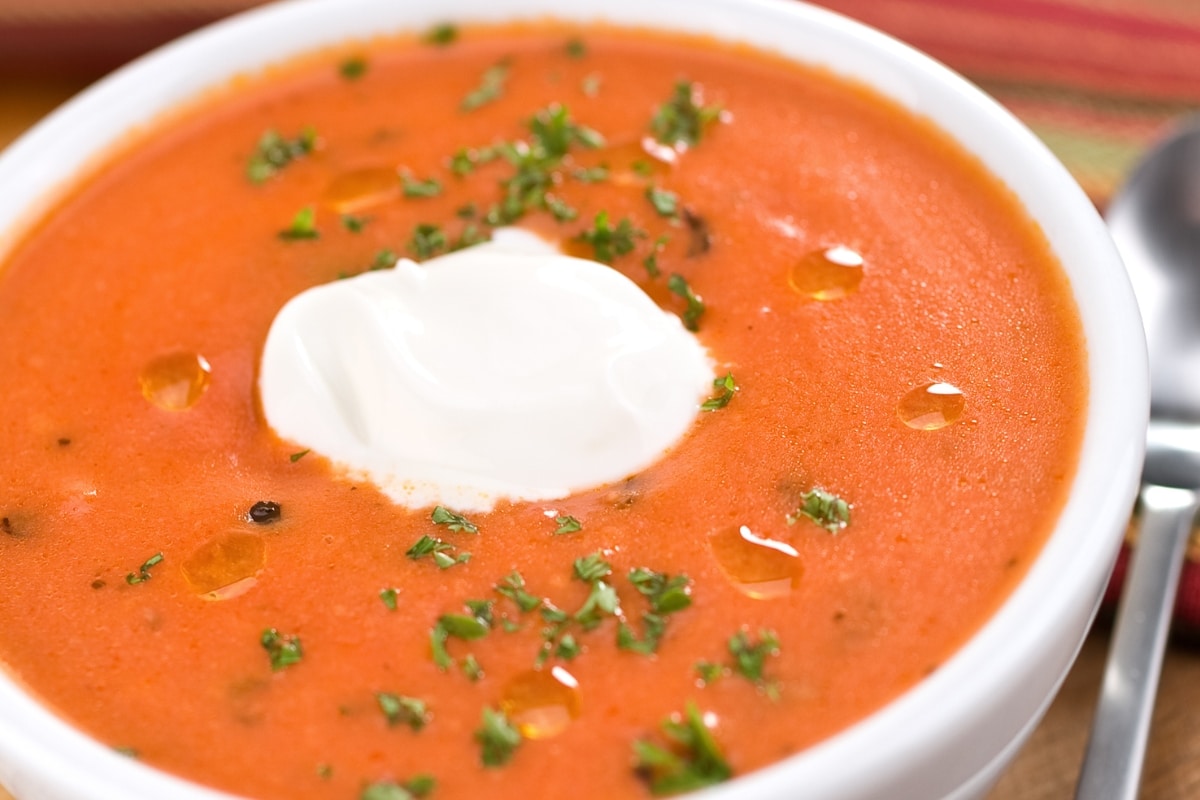Sopa de tomate cremosa