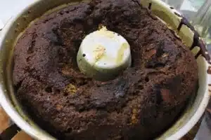 Bolo de chocolate meio amargo