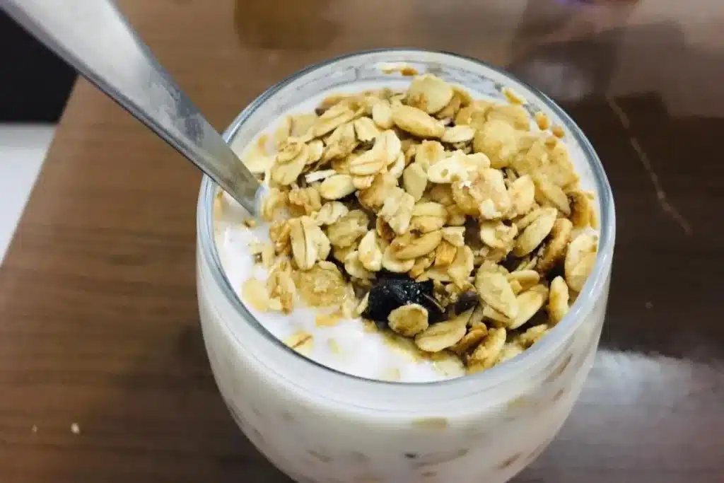 Iogurte com granola