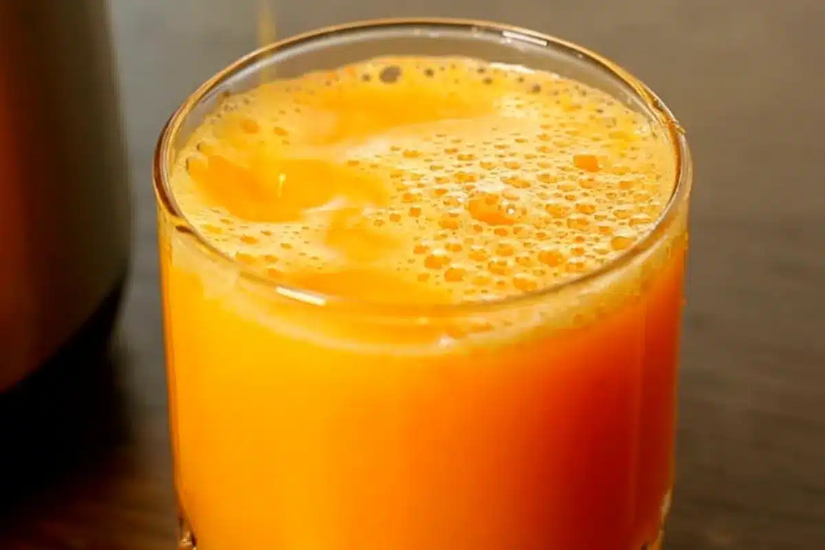 Suco de laranja puro