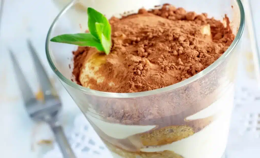 tiramisu no copo