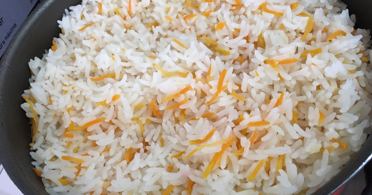 Arroz soltinho com cenoura