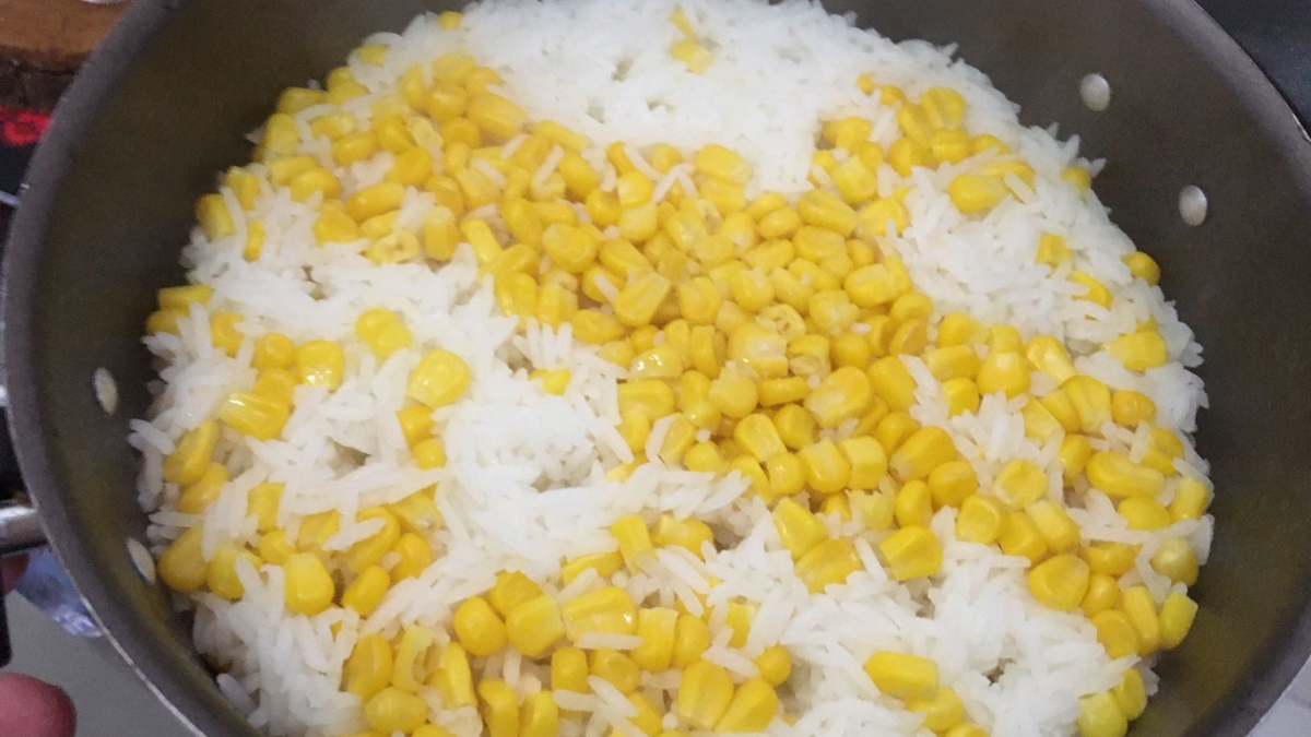 Arroz com Milho: Receita Simples e Saborosa para o Dia a Dia