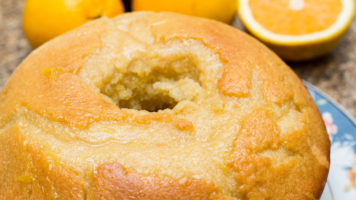 Bolo de laranja molhadinho