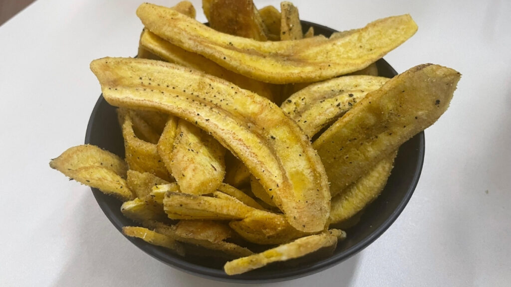 banana chips lemon pepper