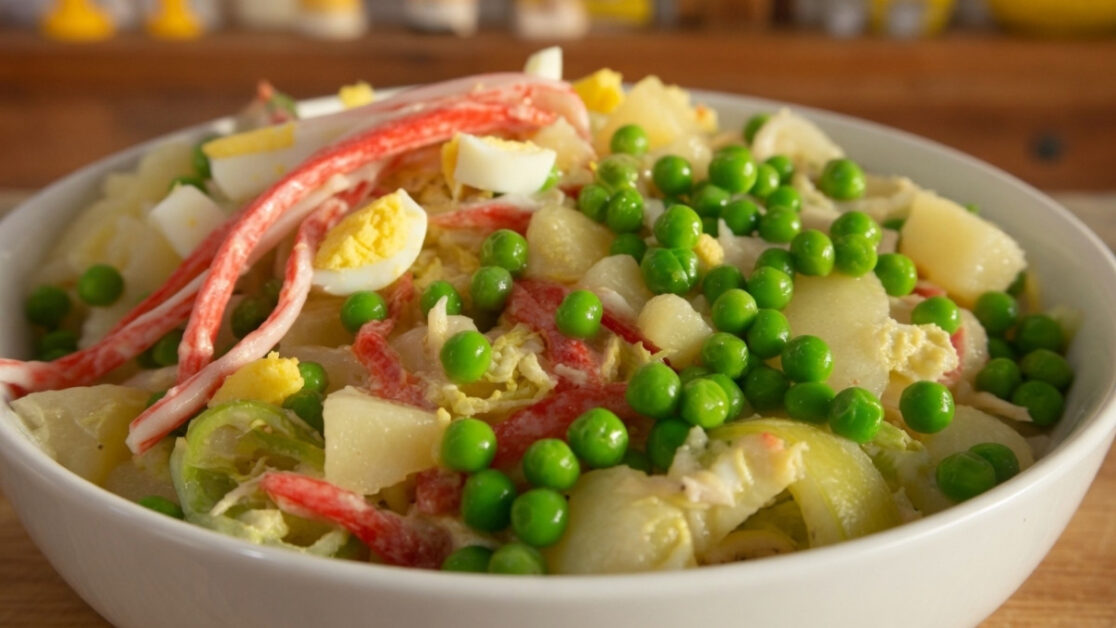Salada de batatas com ervilhas